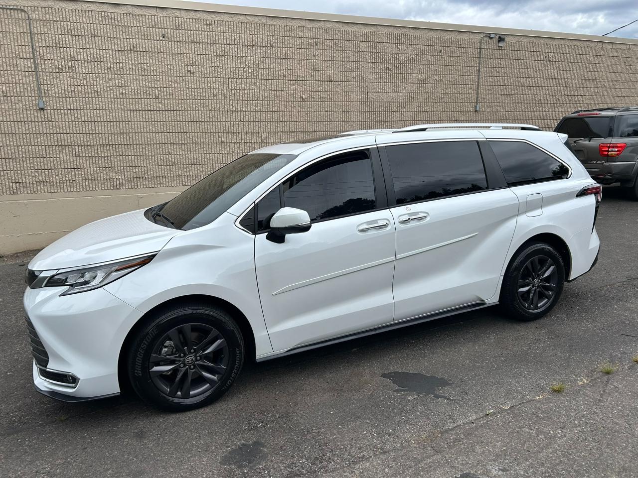 Toyota Sienna Limited 7-Passenger AWD 2024