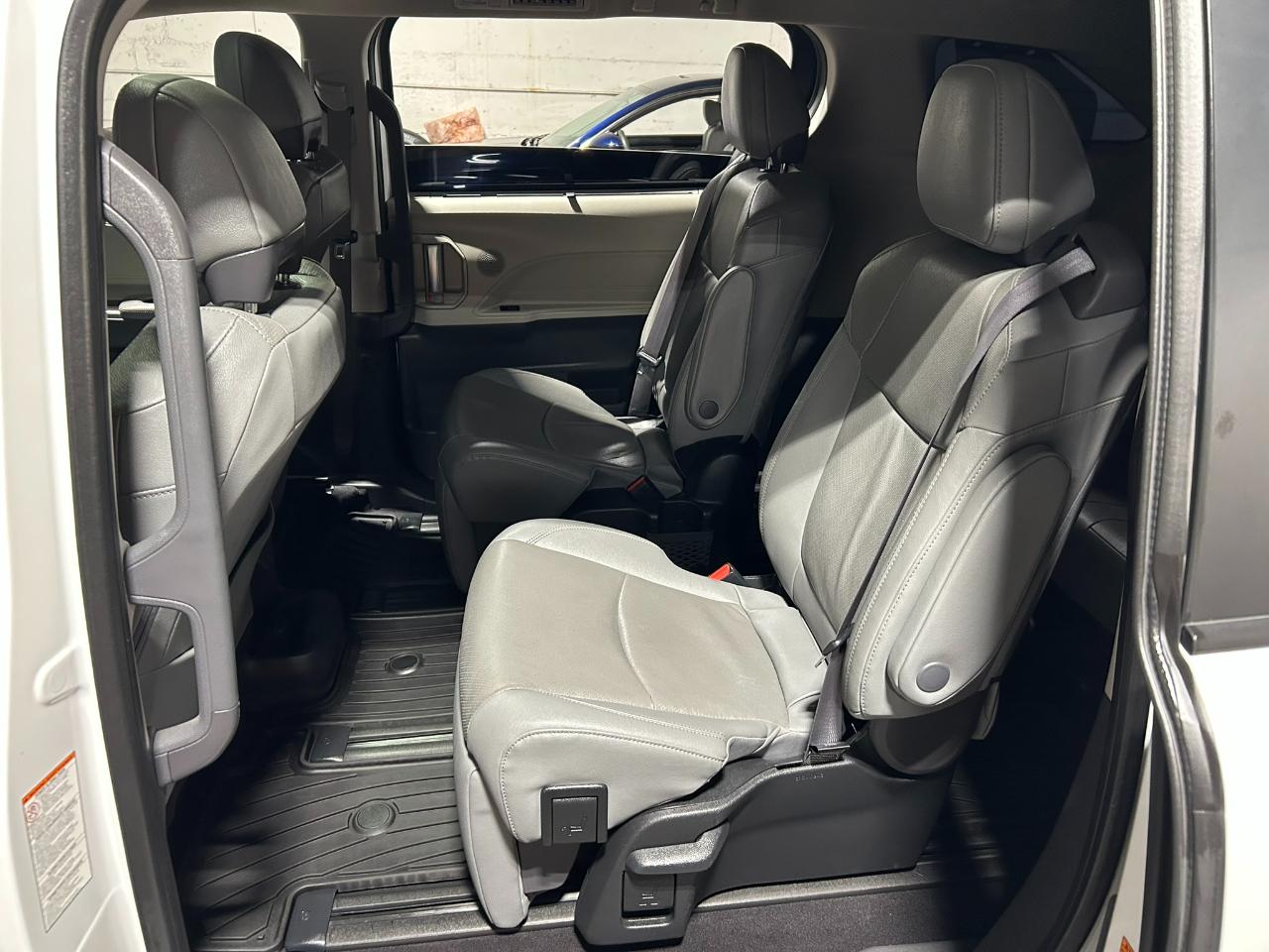 Toyota Sienna Limited 7-Passenger AWD 2024