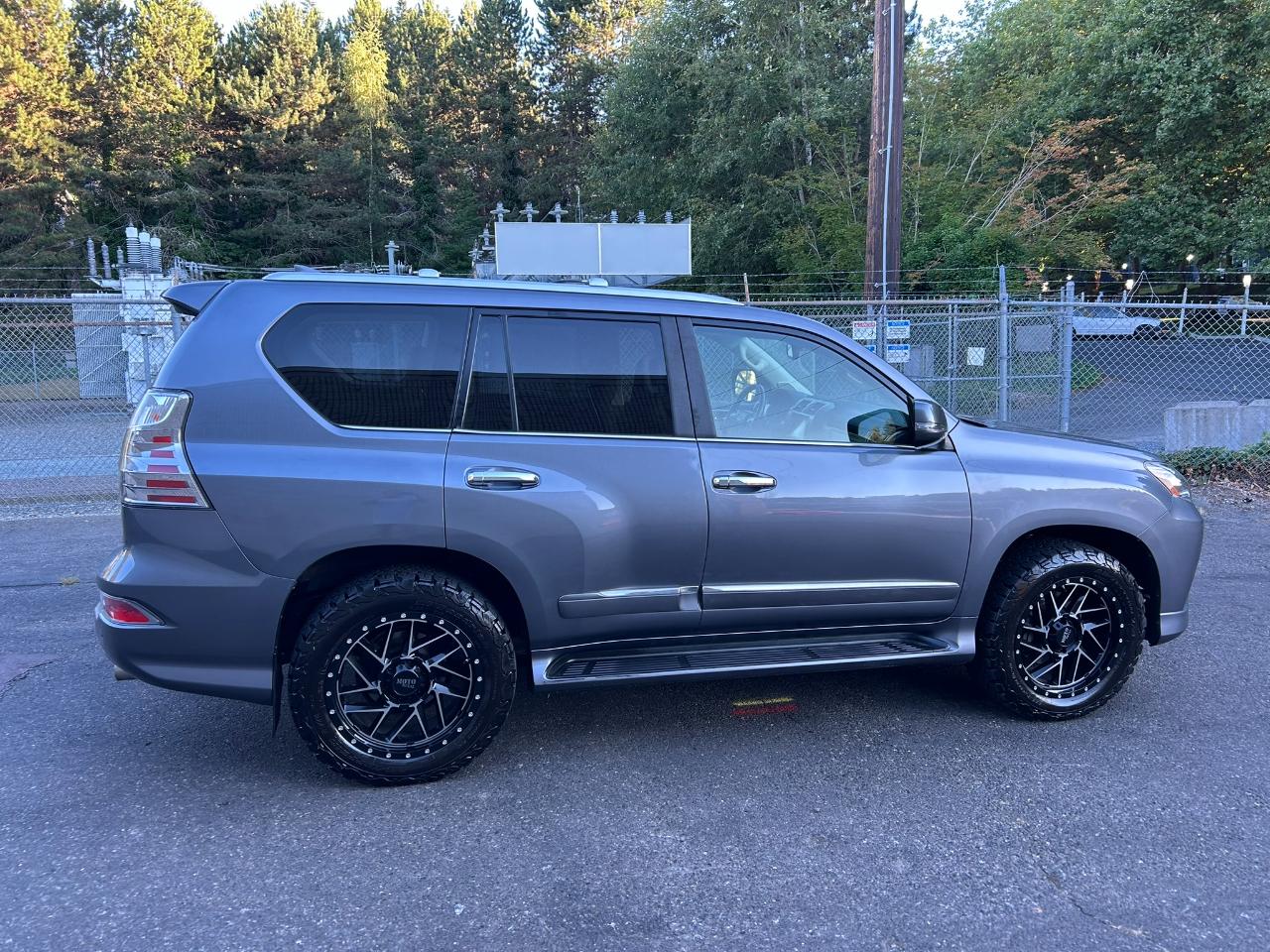 Lexus GX 460 Base 2018