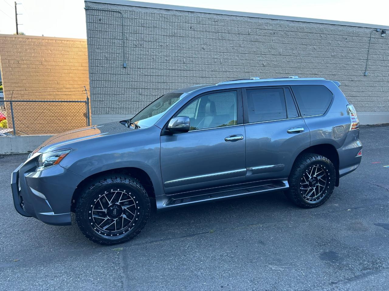 Lexus GX 460 Base 2018