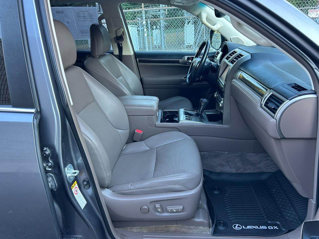 Lexus GX 460 Base 2018