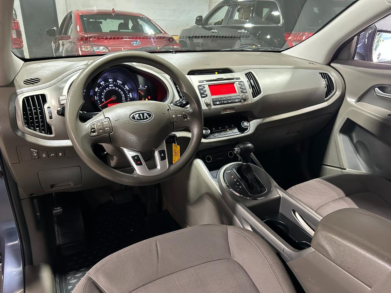 Kia Sportage LX AWD 2012