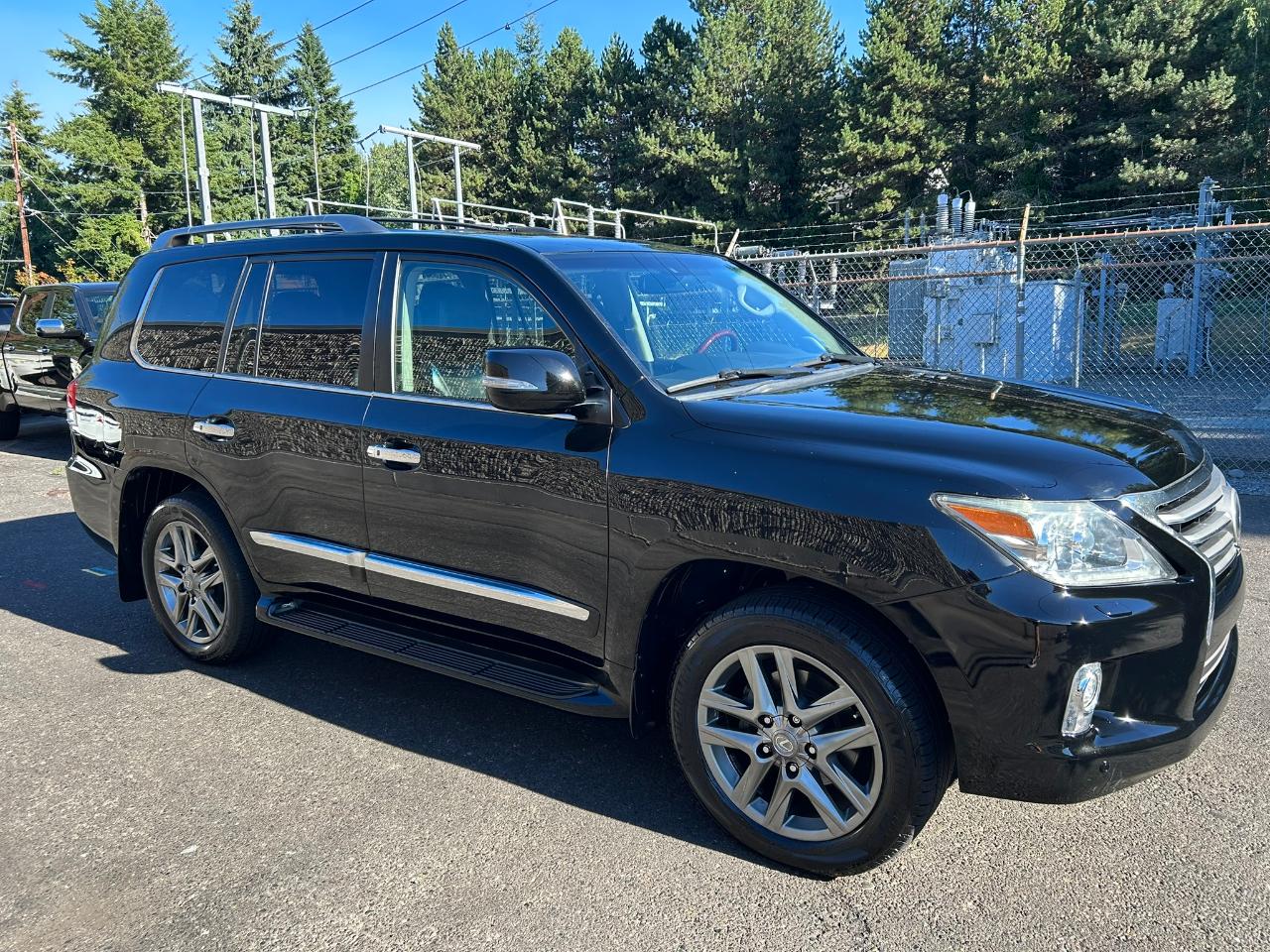 Lexus LX 570 Sport Utility 2014