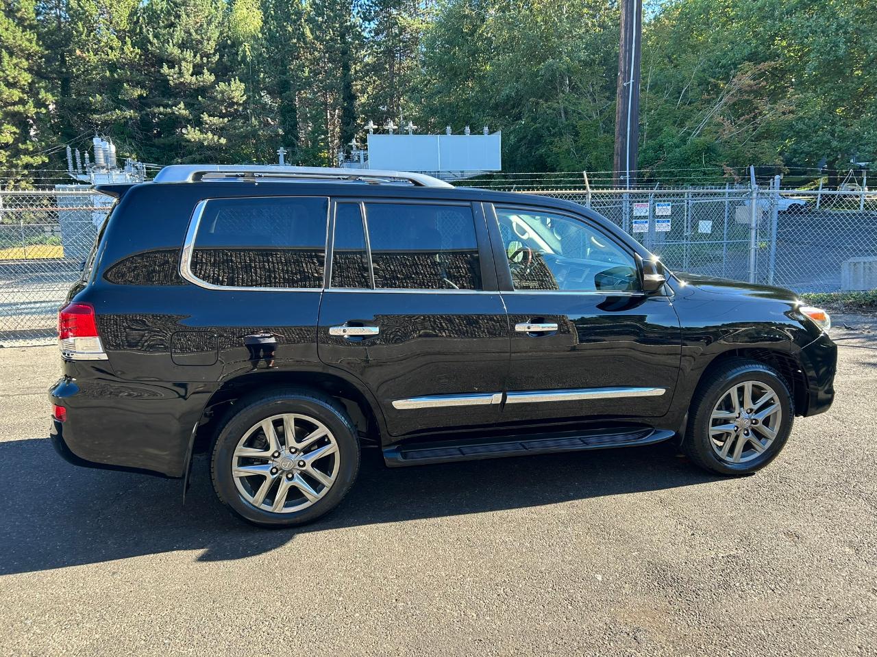 Lexus LX 570 Sport Utility 2014