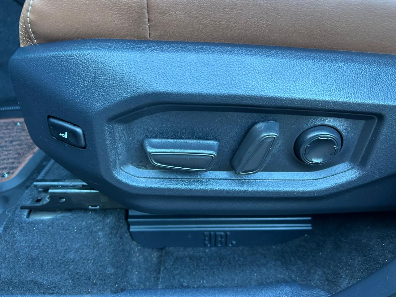 Toyota Tundra 1794 CrewMax 4WD Long Bed 2024