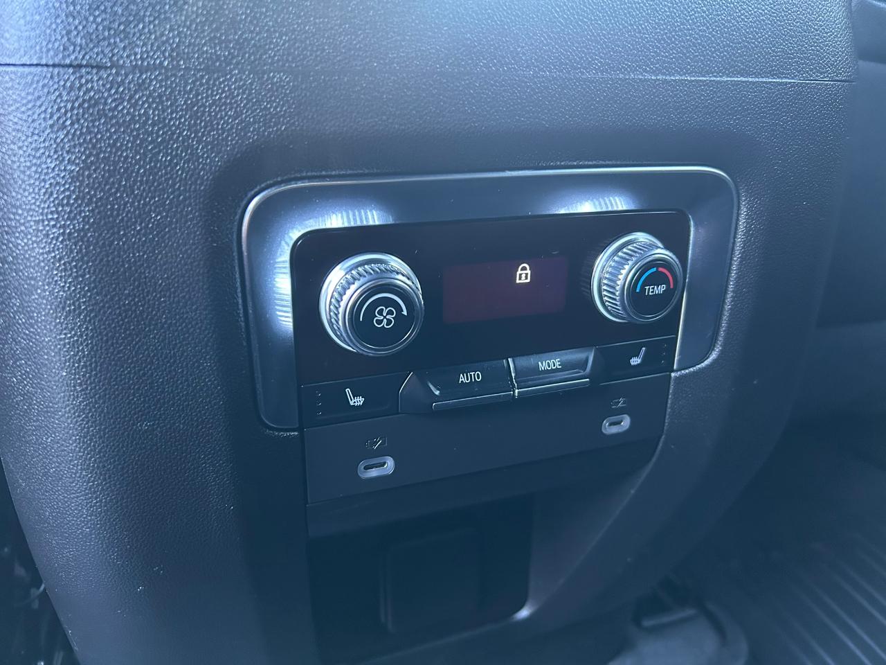 GMC Yukon XL AT4 2024