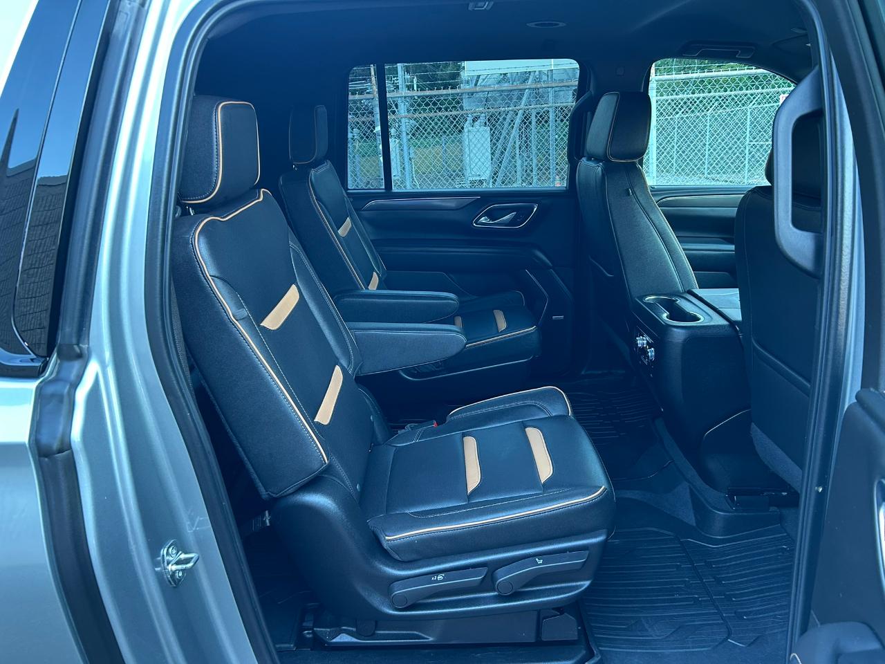 GMC Yukon XL AT4 2024