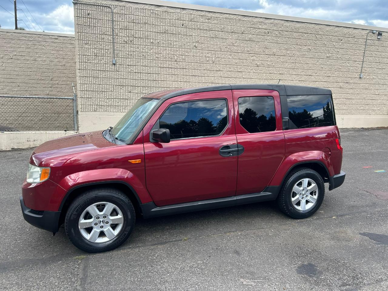 Honda Element EX 4WD AT 2010