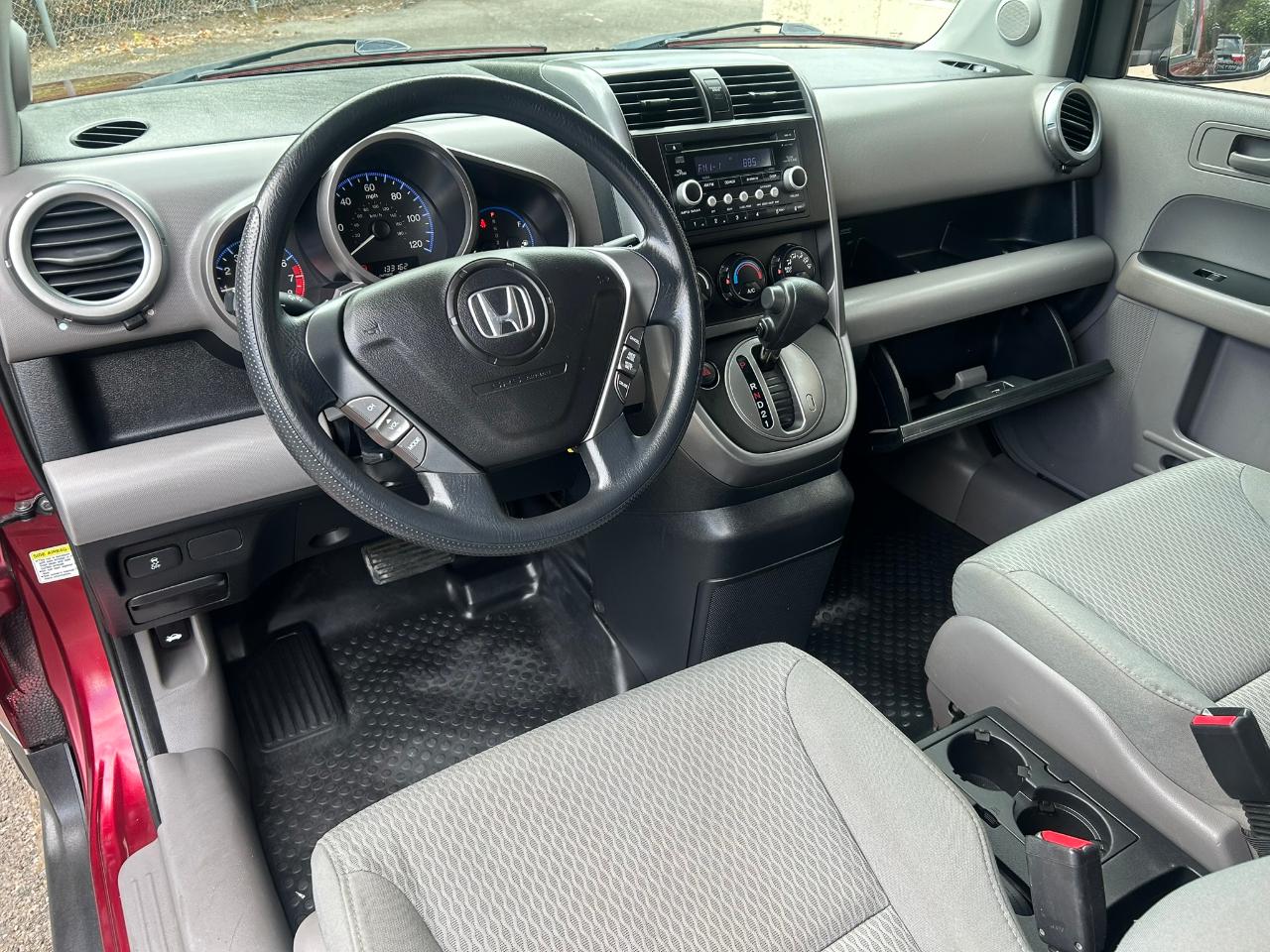 Honda Element EX 4WD AT 2010