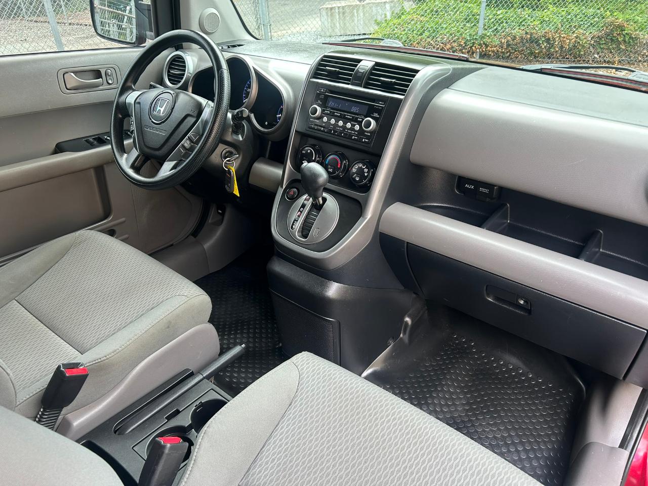 Honda Element EX 4WD AT 2010