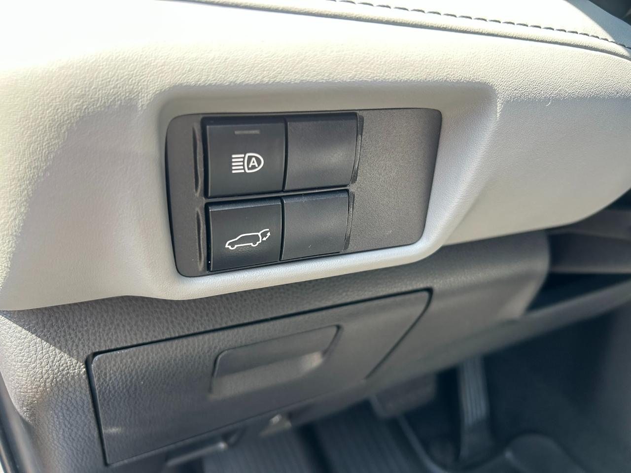 Toyota Highlander Hybrid XLE AWD 2022