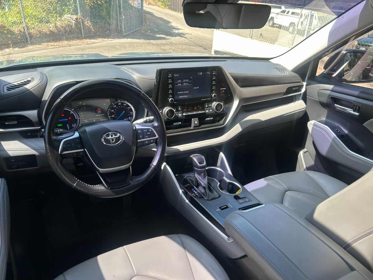 Toyota Highlander Hybrid XLE AWD 2022