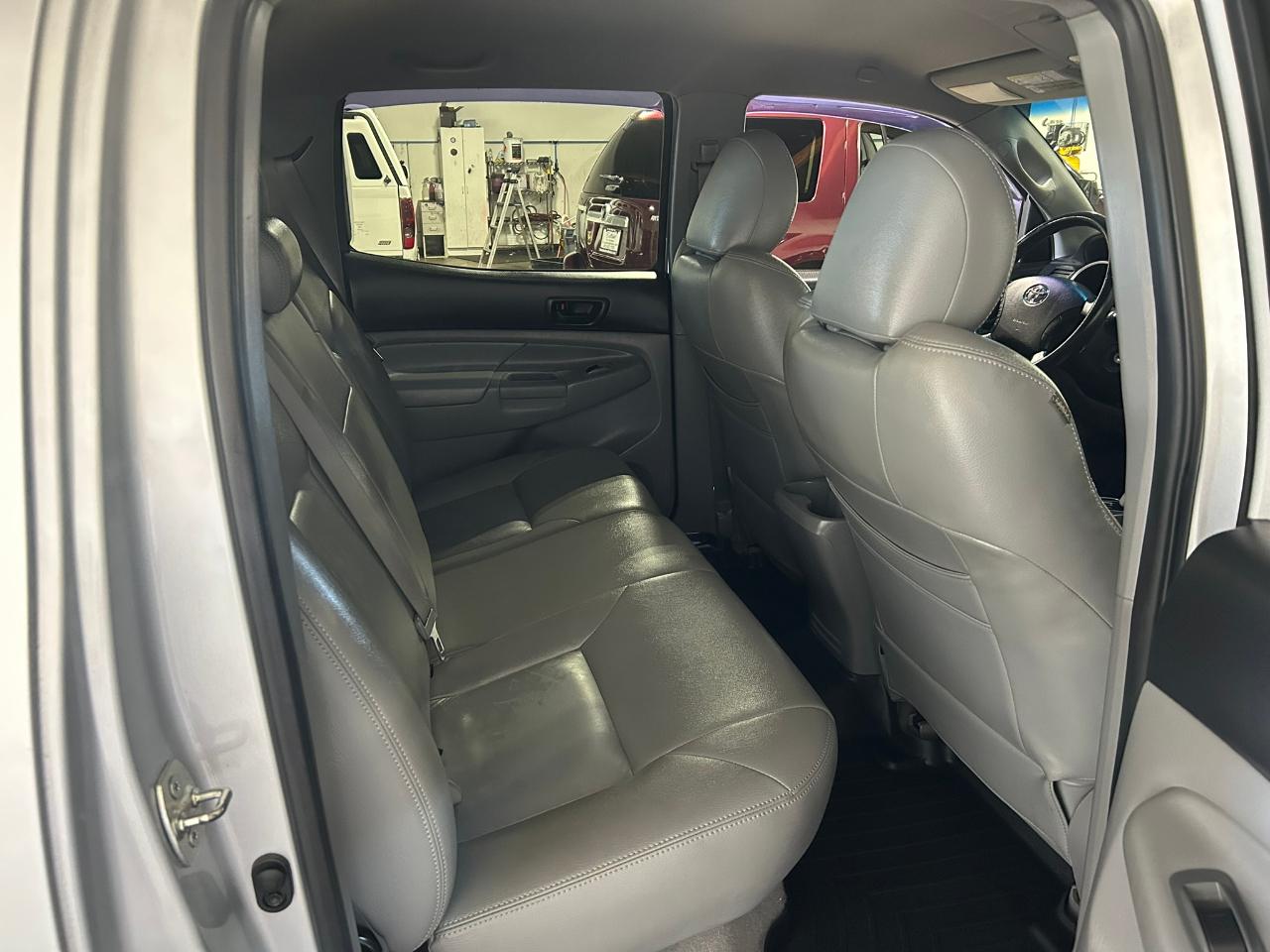 Toyota Tacoma  2010