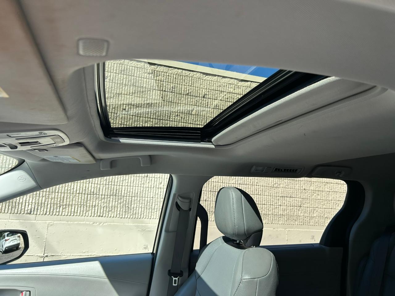 Toyota Sienna  2021