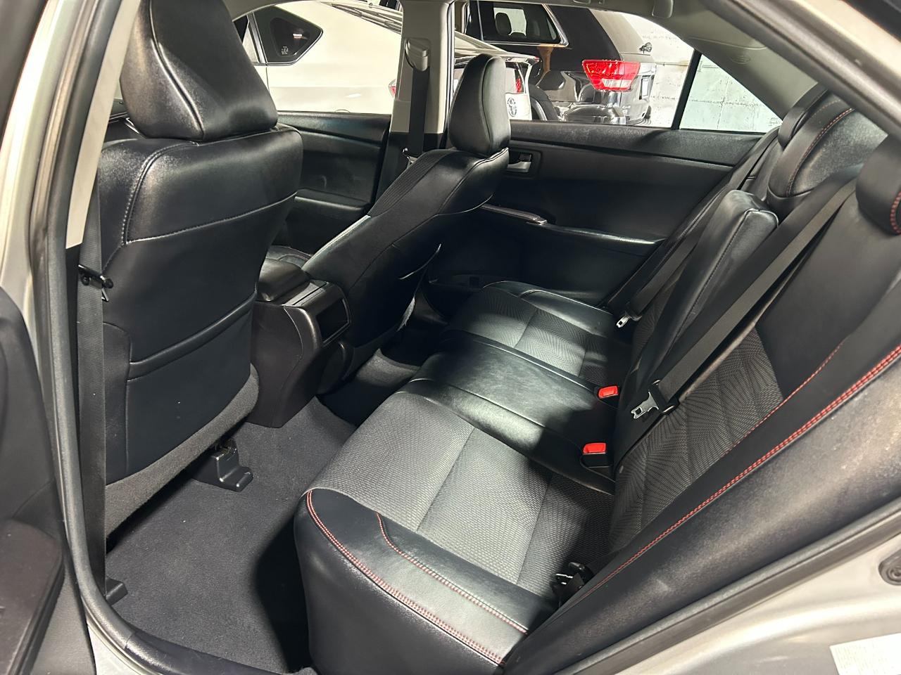Toyota Camry SE 2017