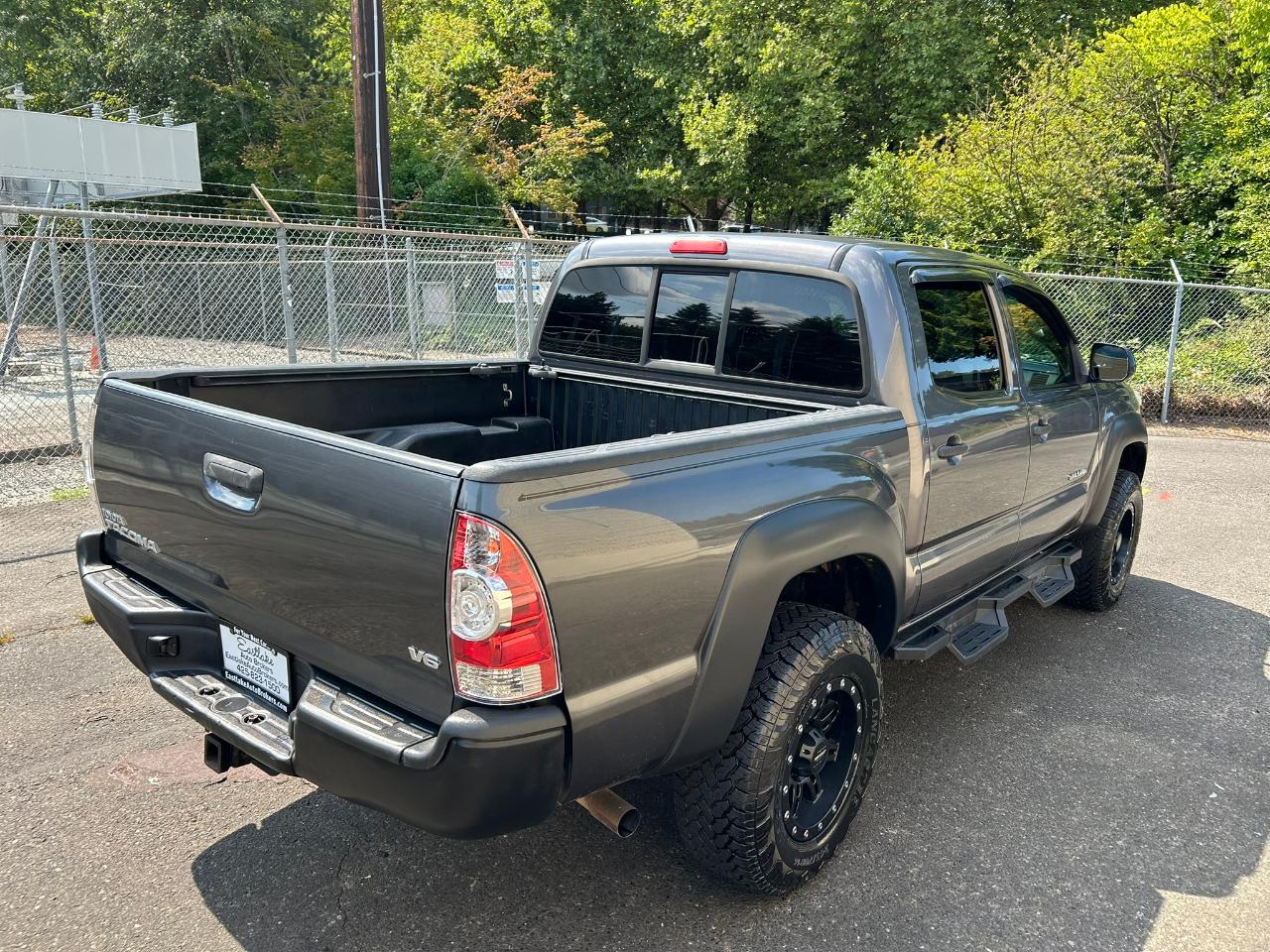 Toyota Tacoma  2015