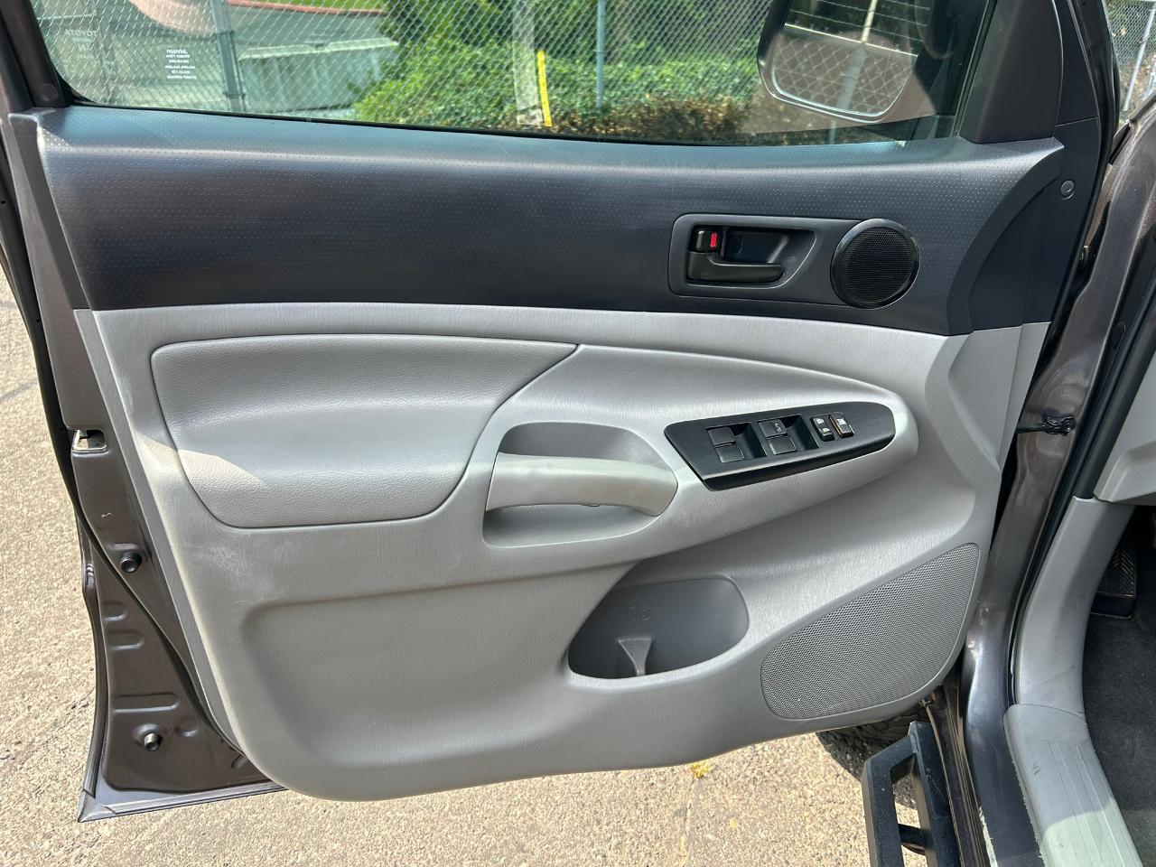 Toyota Tacoma  2015