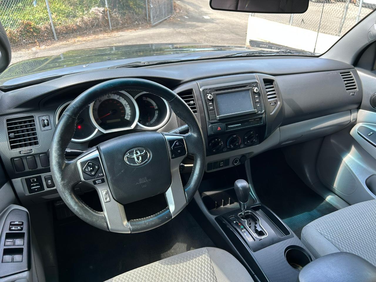 Toyota Tacoma  2015