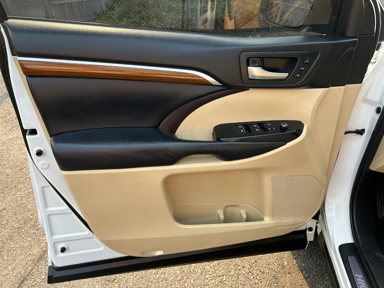 Toyota Highlander Hybrid Limited Platinum AWD 2018