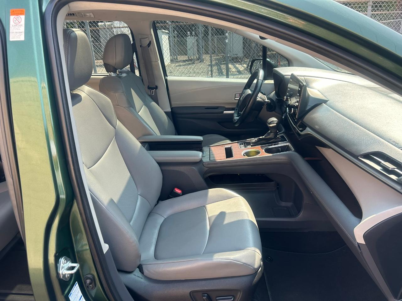 Toyota Sienna XLE 7-Passenger AWD 2022