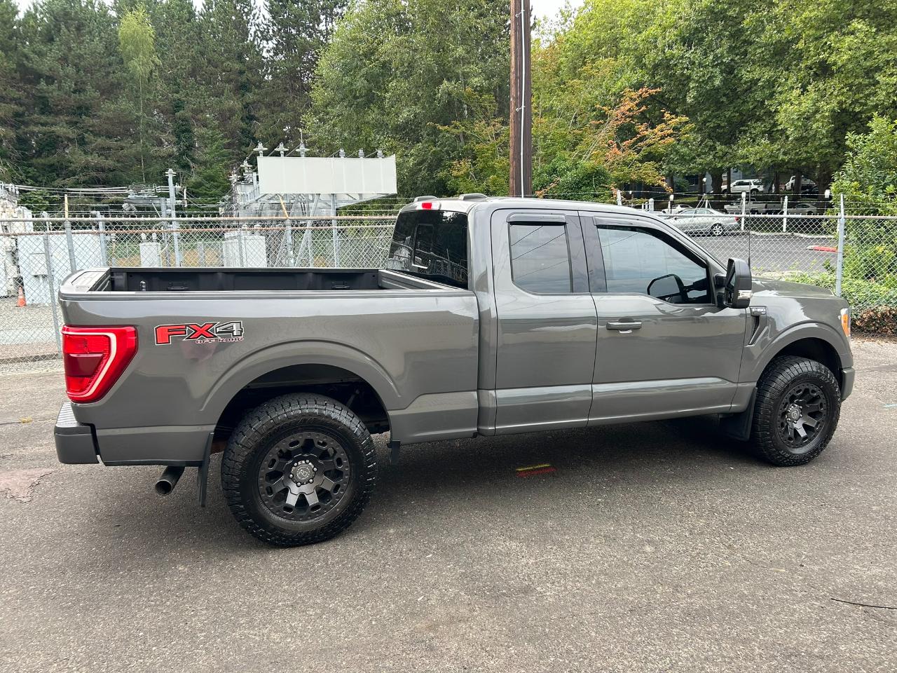 Ford F-150 XLT SuperCab 6.5-ft. Bed 4WD 2021