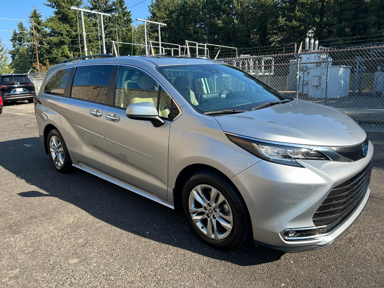 Toyota Sienna  2023