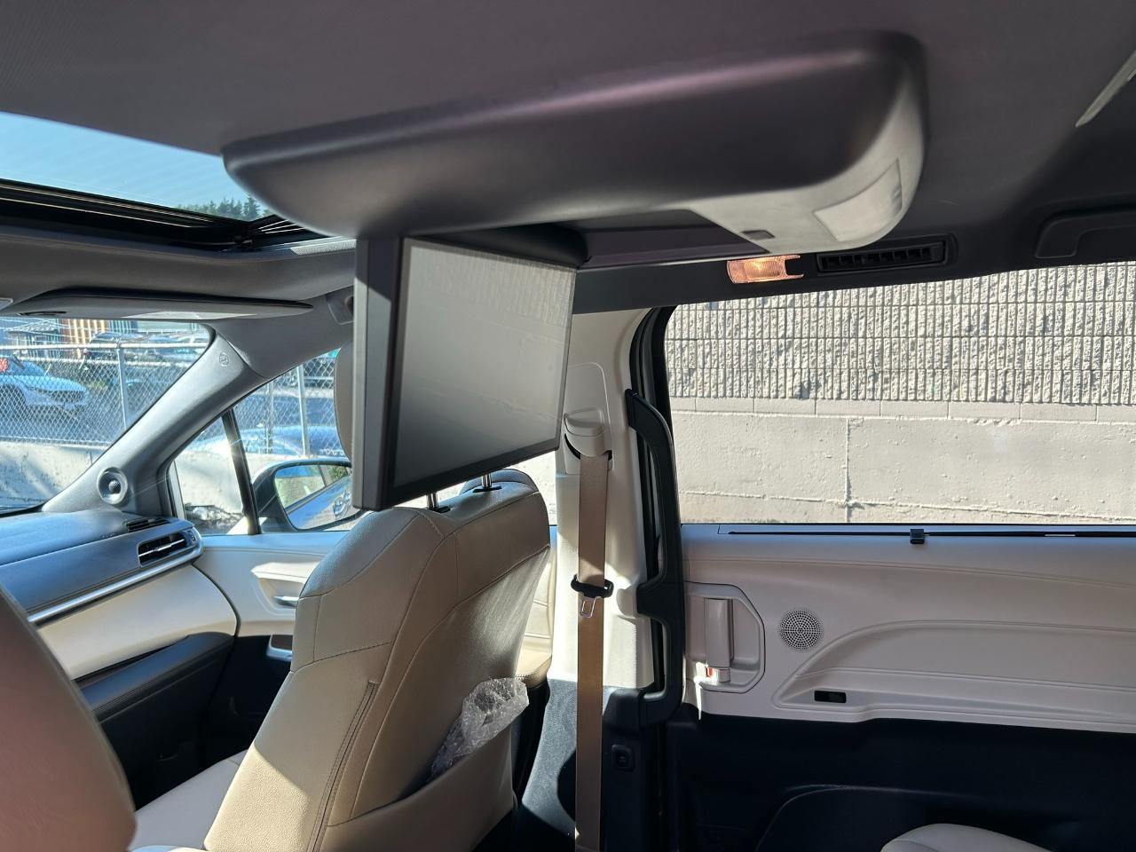 Toyota Sienna  2023