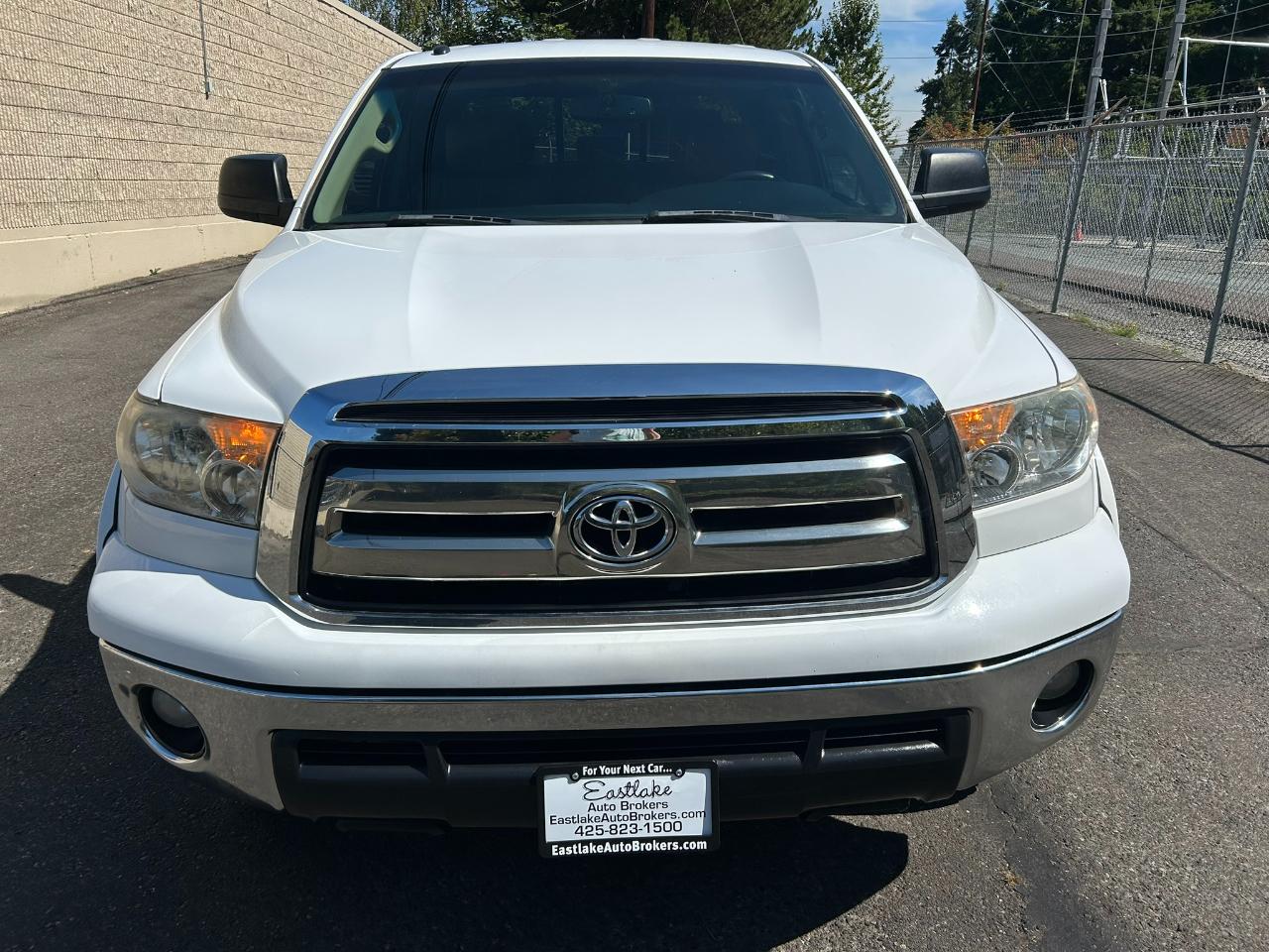 Toyota Tundra  2013
