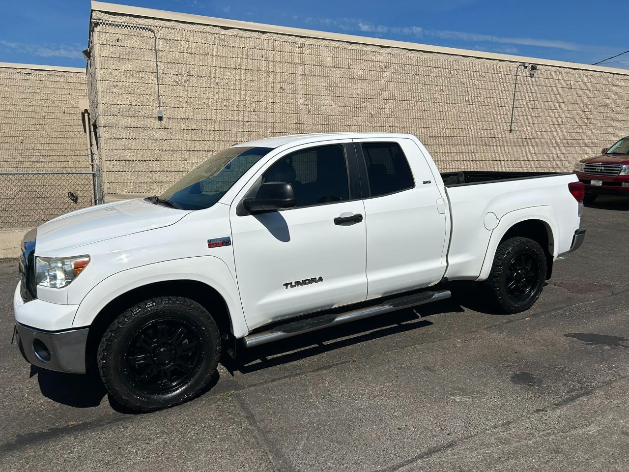 Toyota Tundra  2013
