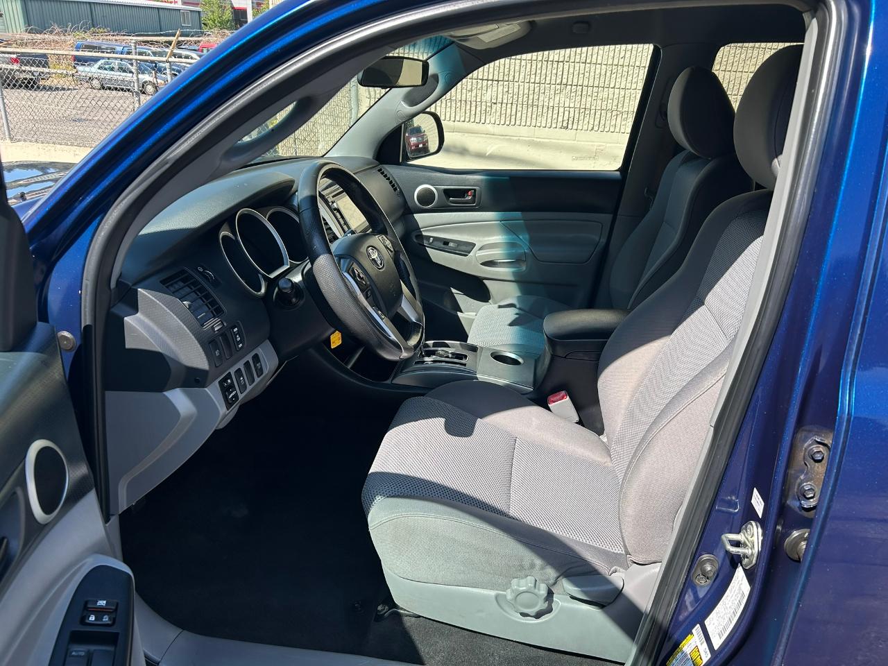 Toyota Tacoma  2015