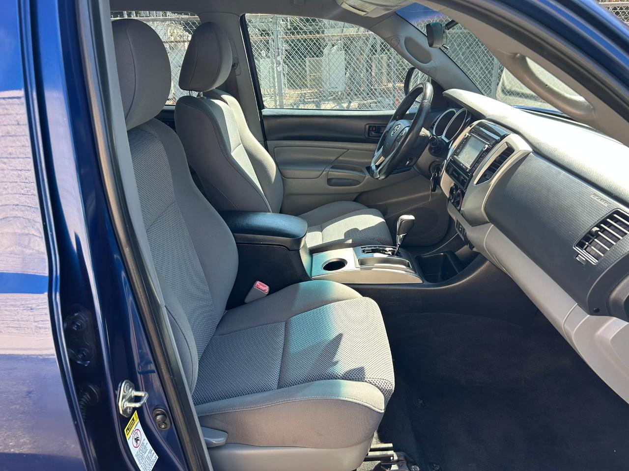 Toyota Tacoma  2015