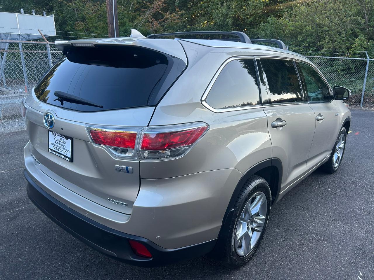 Toyota Highlander Hybrid Limited AWD 2016