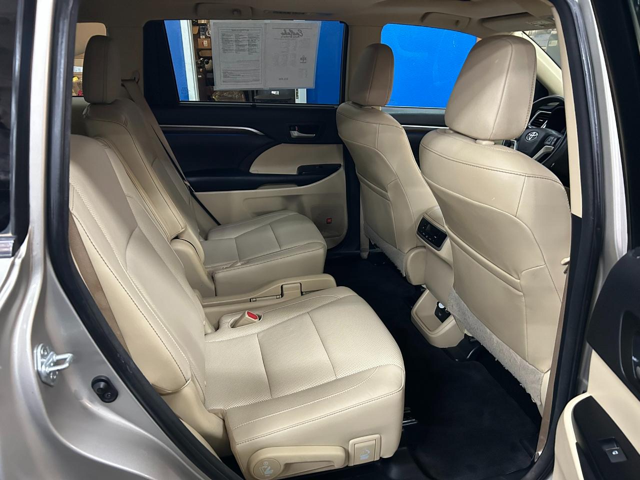 Toyota Highlander Hybrid Limited AWD 2016