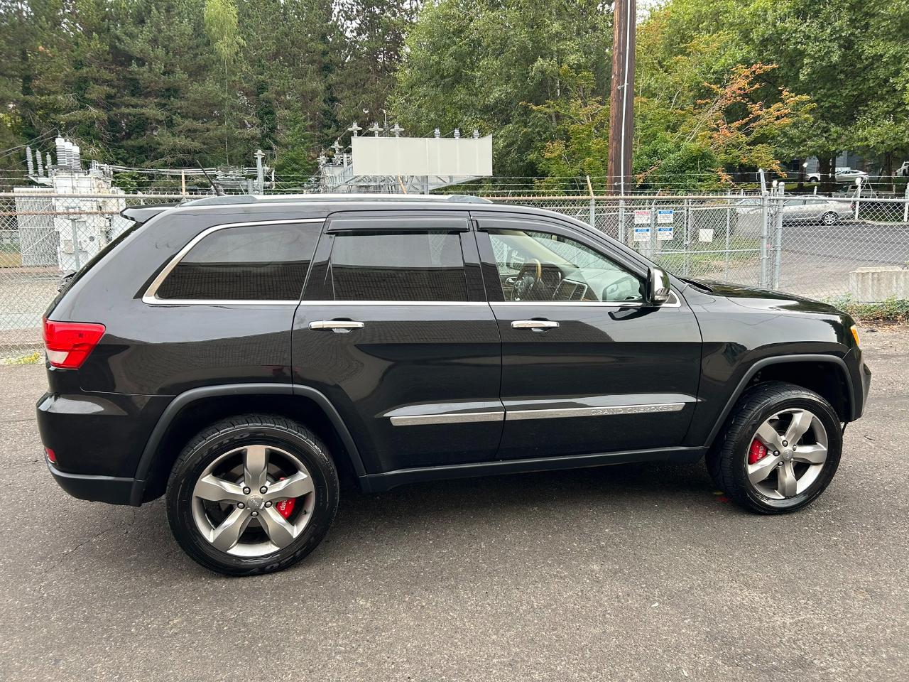 Jeep Grand Cherokee Overland 4WD 2011