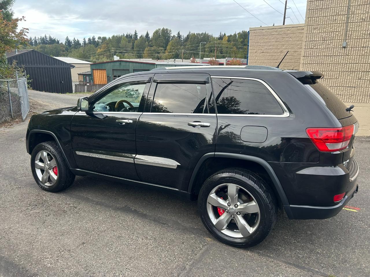 Jeep Grand Cherokee Overland 4WD 2011