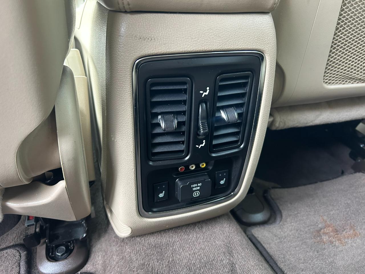 Jeep Grand Cherokee Overland 4WD 2011