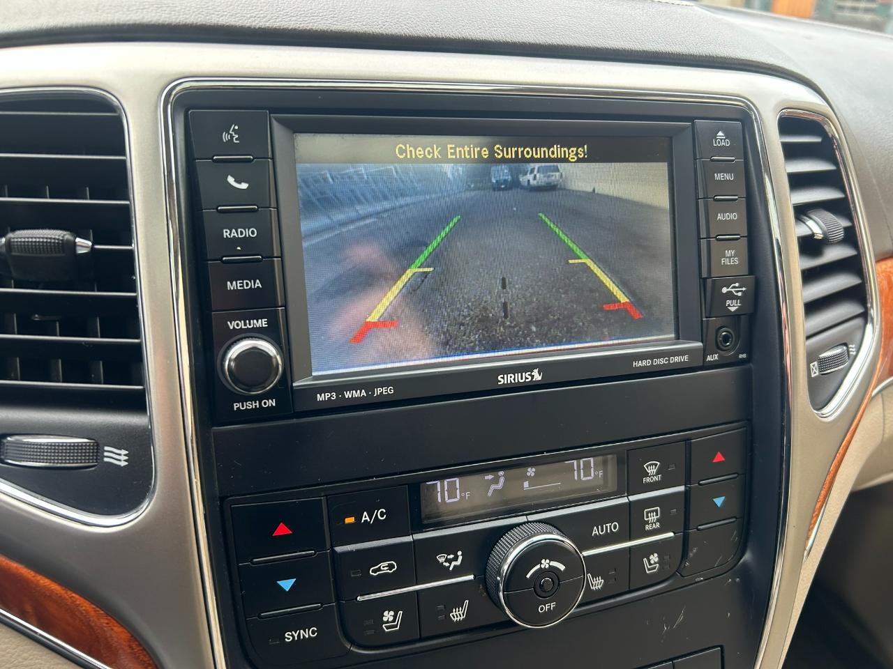 Jeep Grand Cherokee Overland 4WD 2011
