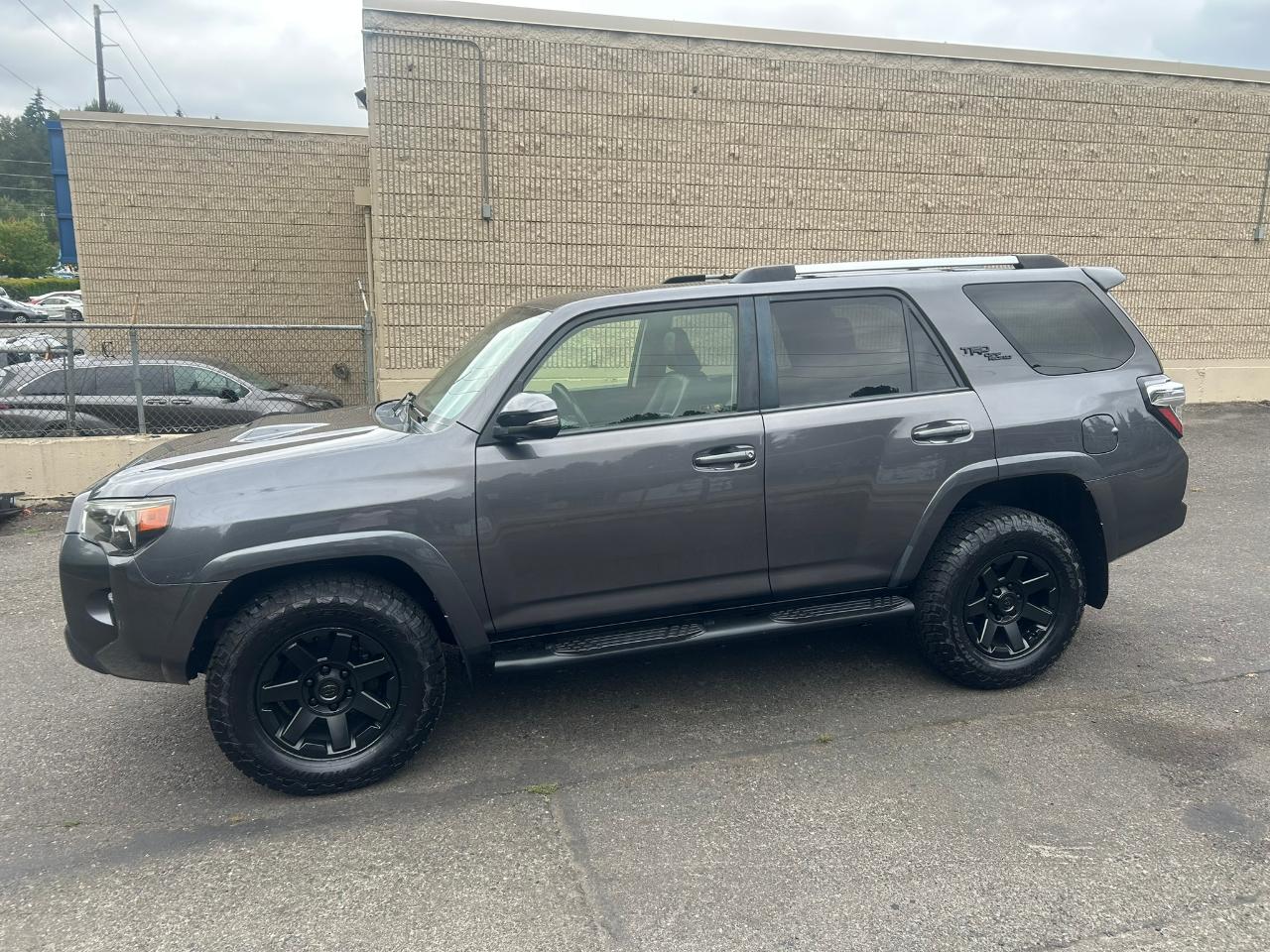 Toyota 4Runner  2017