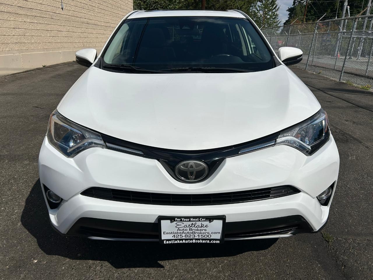 Toyota RAV4 XLE FWD 2018