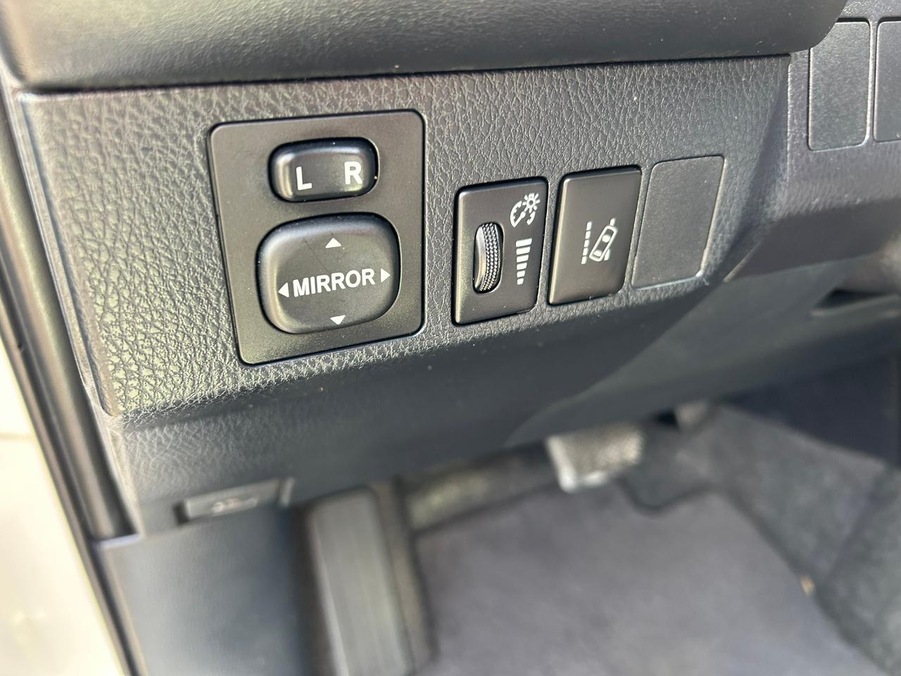 Toyota RAV4 XLE FWD 2018