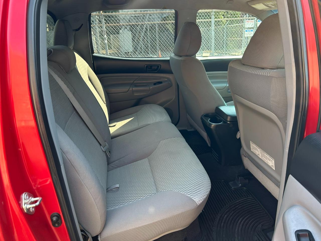 Toyota Tacoma  2014