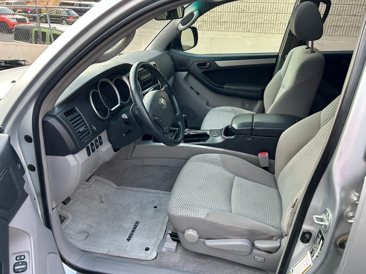 Toyota 4Runner SR5 4WD 2008