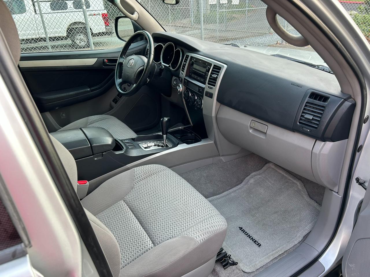 Toyota 4Runner SR5 4WD 2008