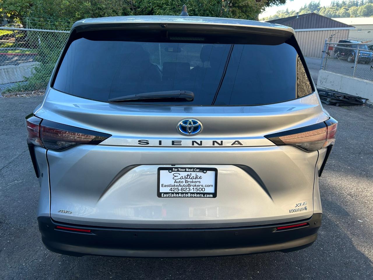 Toyota Sienna XLE 7-Passenger AWD 2023