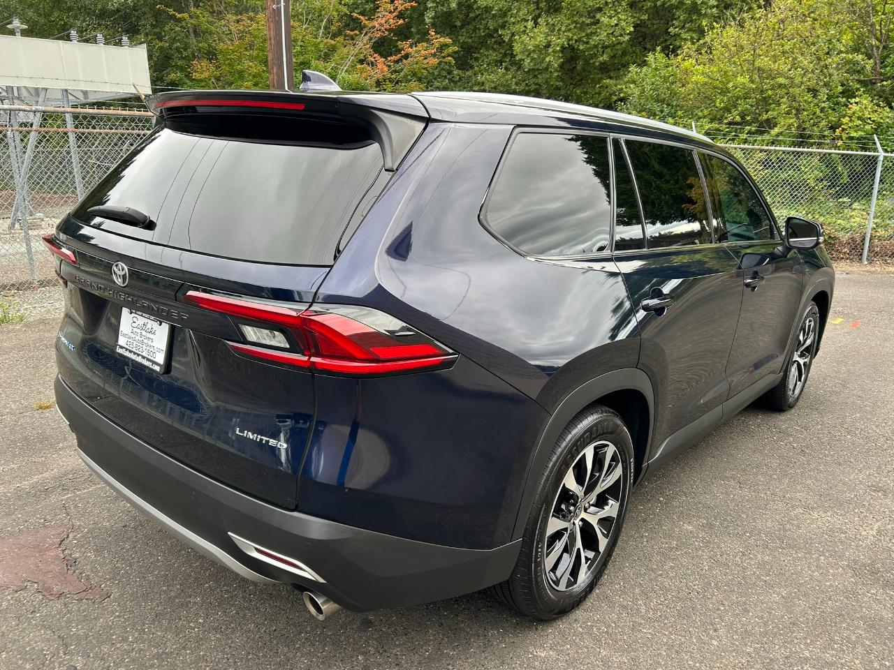 Toyota Grand Highlander Hybrid MAX Limited AWD 2025