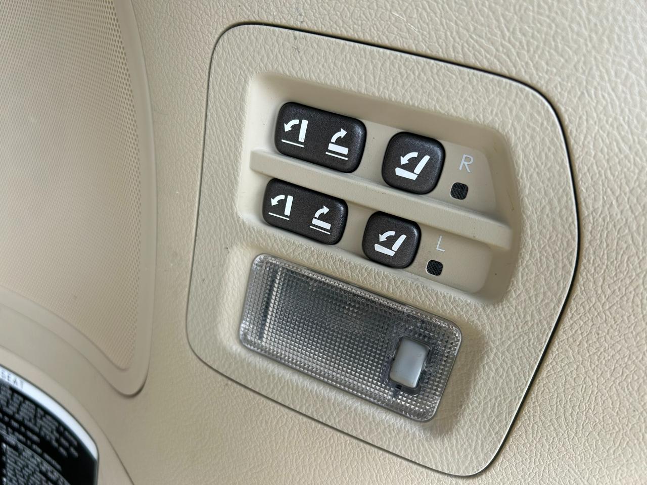 Lexus LX 570 Sport Utility 2013