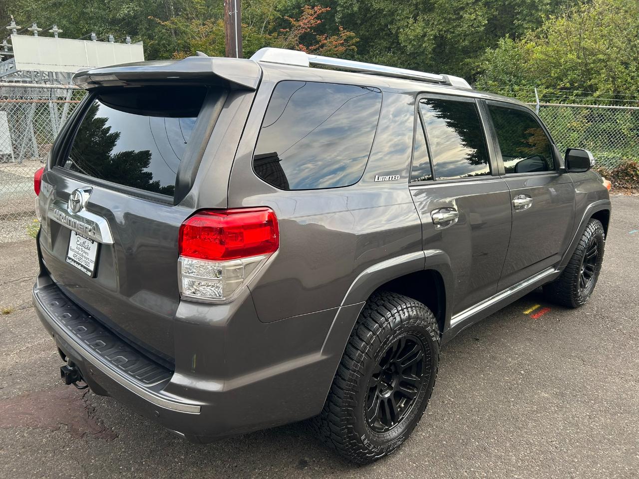 Toyota 4Runner Limited 4WD V6 2013