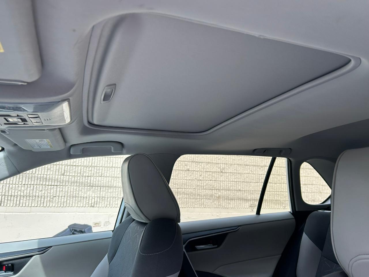 Toyota RAV4 Hybrid XLE 2020