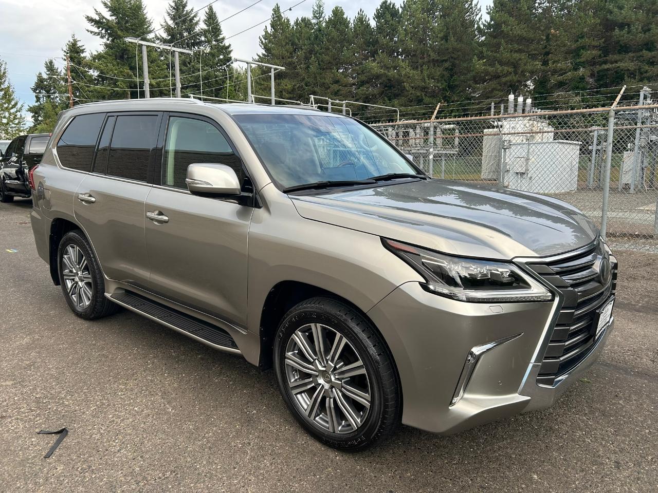 Lexus LX 570 Sport Utility 2016