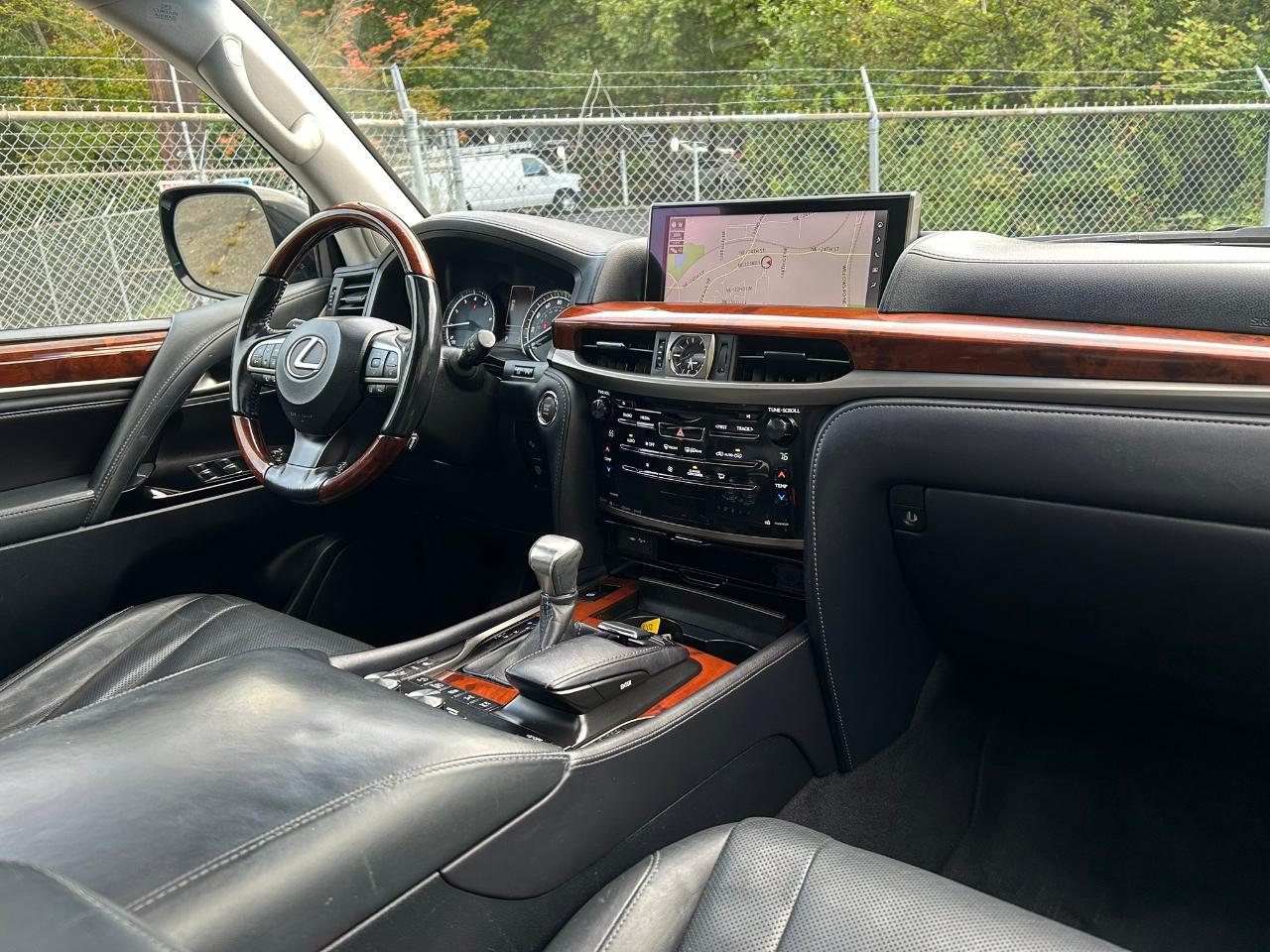 Lexus LX 570 Sport Utility 2016